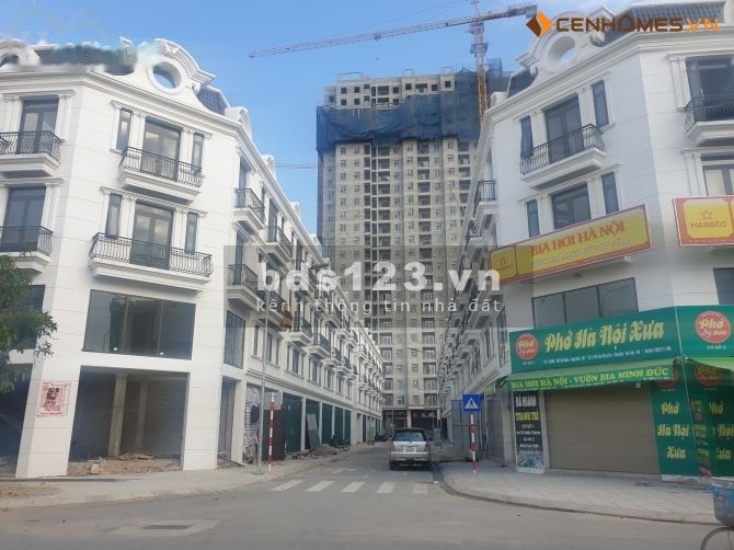 Bán shophouse mặt tiền phố Thành Trung, cửa vào sảnh chung cư 1000 hộ, 90m, 16.8 tỷ