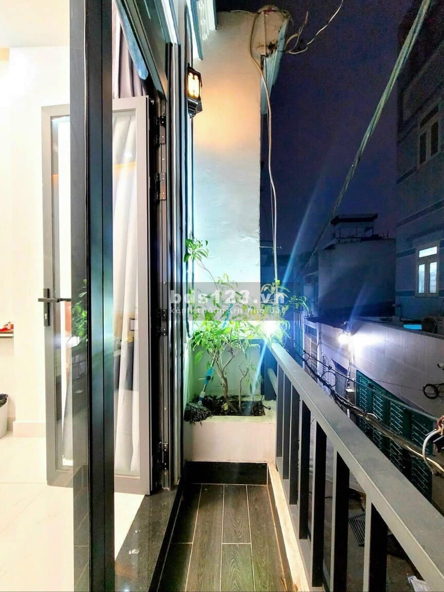 Chỉ với 3.3 tỷ sở hữu ngay nhà Gò Vấp, sẵn nội thất, diện tích 3*10m