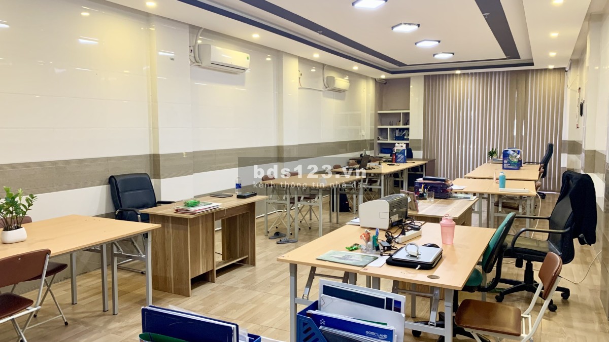 Cho thuê văn phòng đường 2/9 ngay cạnh công viên APEC, Cầu Rồng