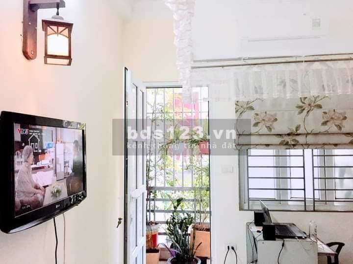 Bán nhà đẹp Minh Khai, Hoàng Mai 53m, 4 tầng, mt 3.1m, giá 4.85 tỷ.