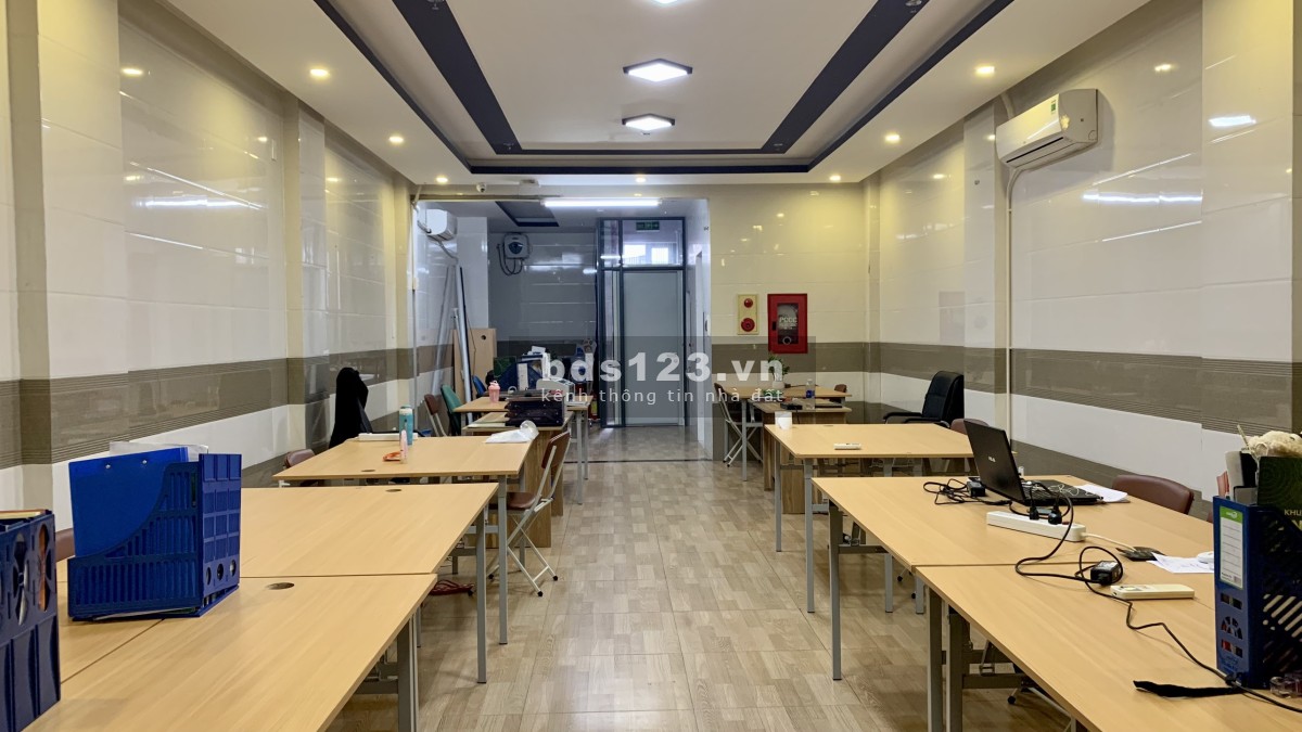 Cho thuê văn phòng đường 2/9 ngay cạnh công viên APEC, Cầu Rồng