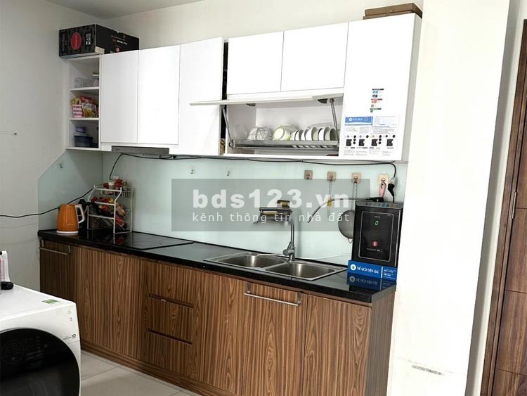 Bán căn hộ chung cư Phú Đông Premier căn góc chính chủ, DT 68m2, giá chỉ 2,5 tỷ