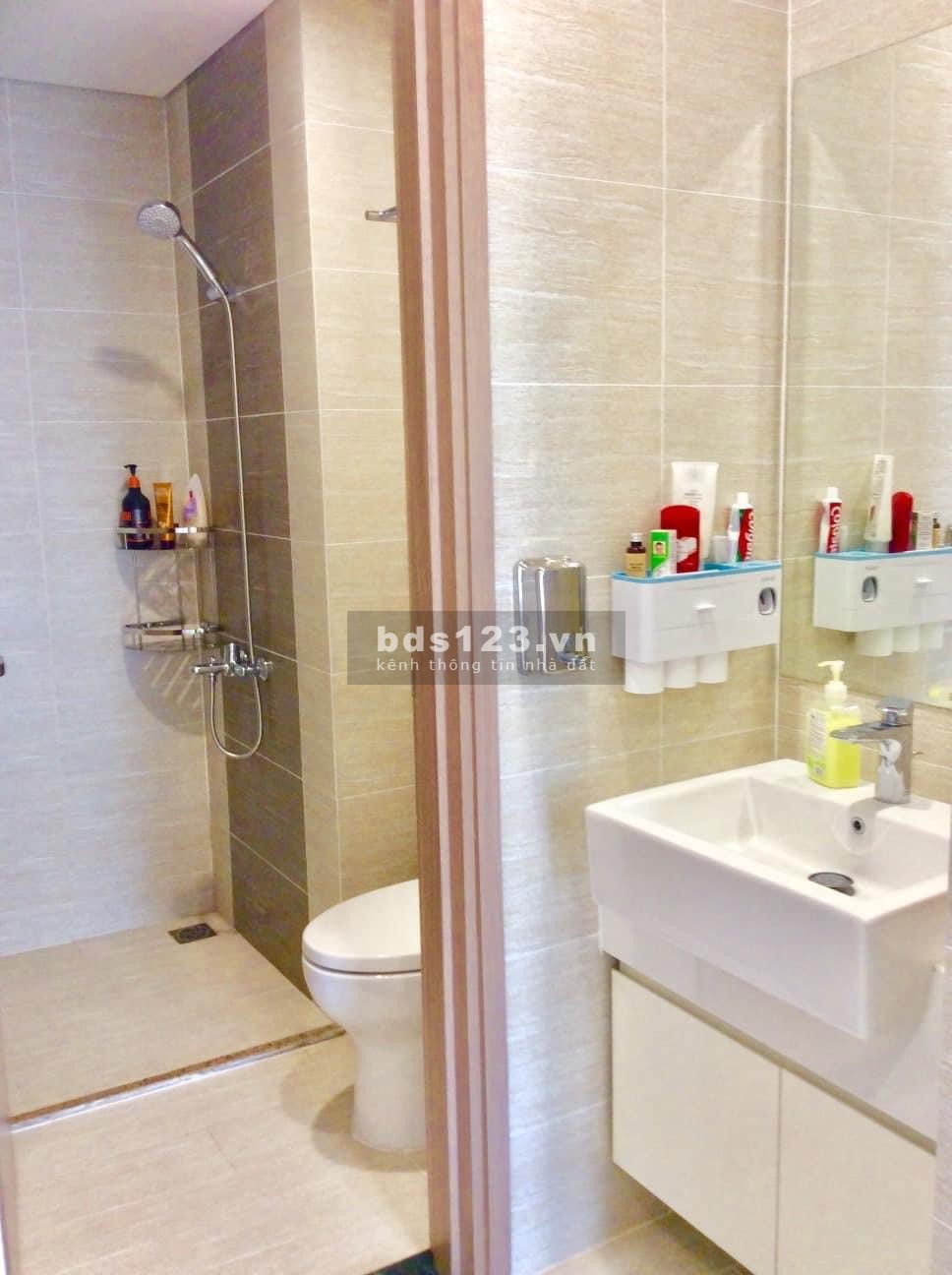 Bán căn hộ studio 37,5m² chỉ 1,32 tỷ, tầng trung, view thoáng Vinhomes Ocp. 0974878742