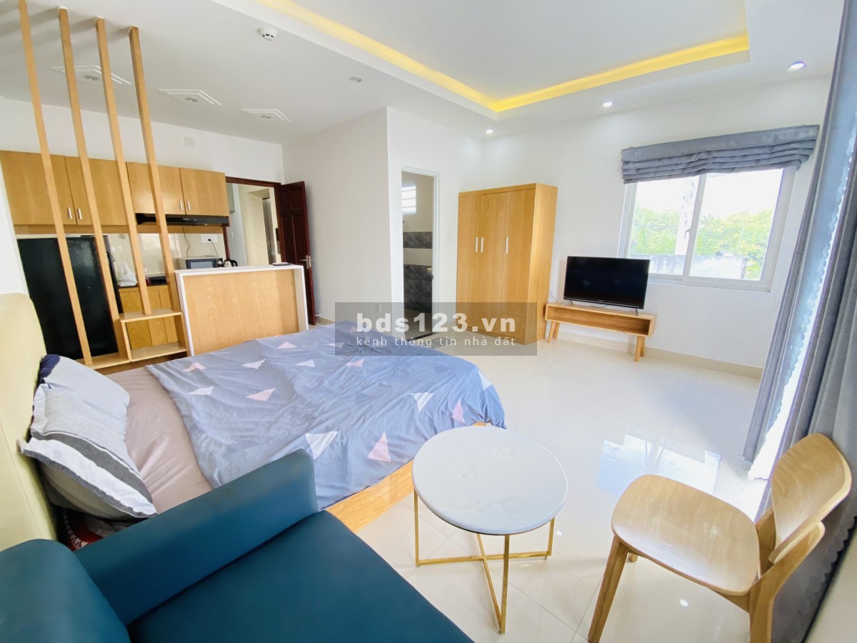 CĂN HỘ DV full NT cao cấp gần ngã tư Hàng Xanh view thẳng Landmark tại Bình Thạnh