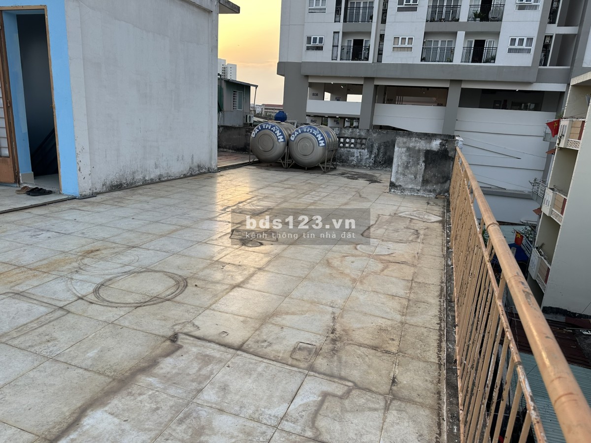 Cho thuê mặt bằng 2 sân thượng làm cafe dạng rooftop
