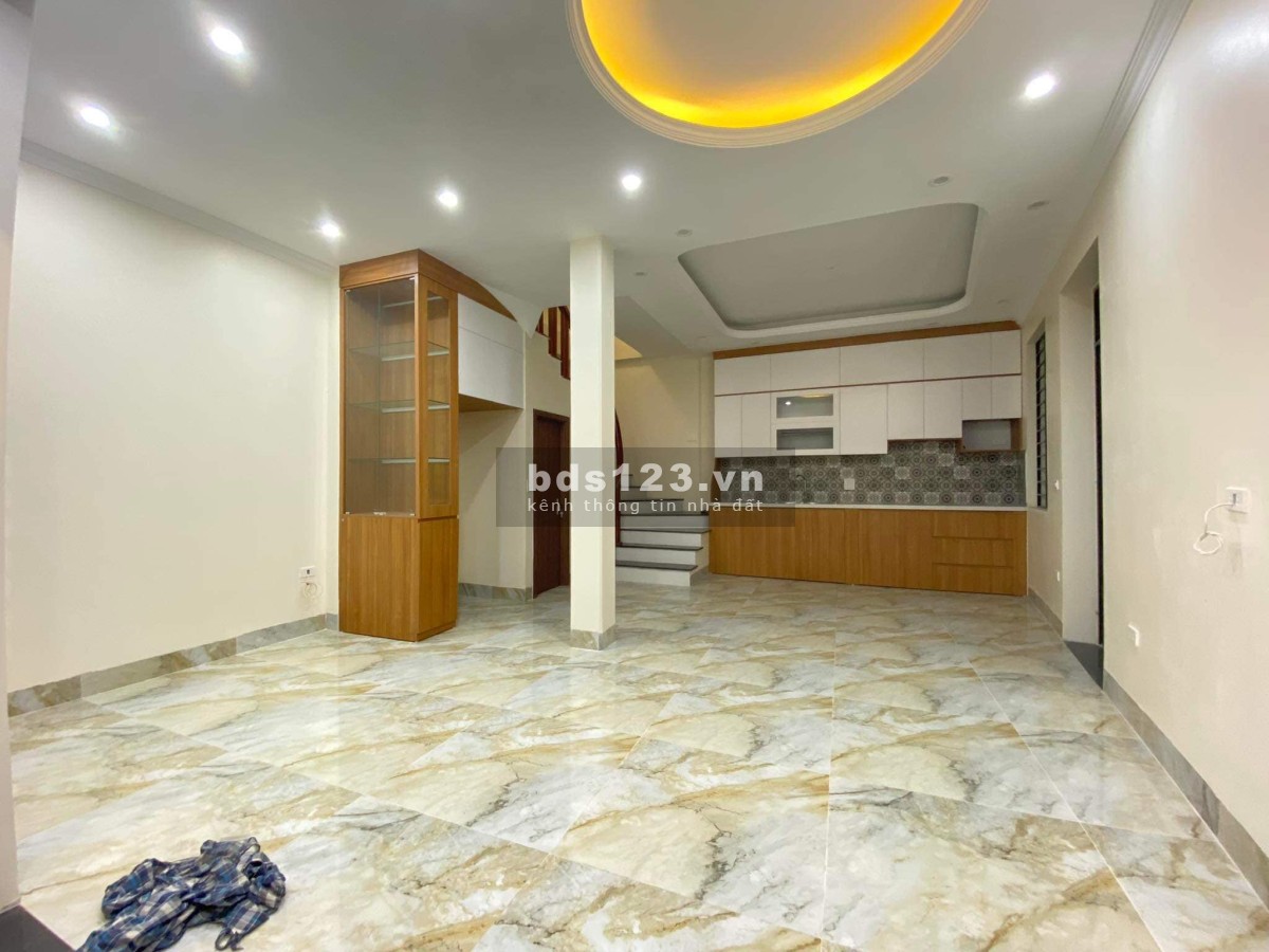 Cực hiếm! Bán nhà Xuân Phương 46m2x5T, lô góc, oto đỗ cửa, kinh doanh đỉnh, mới tinh 4,9 tỷ
