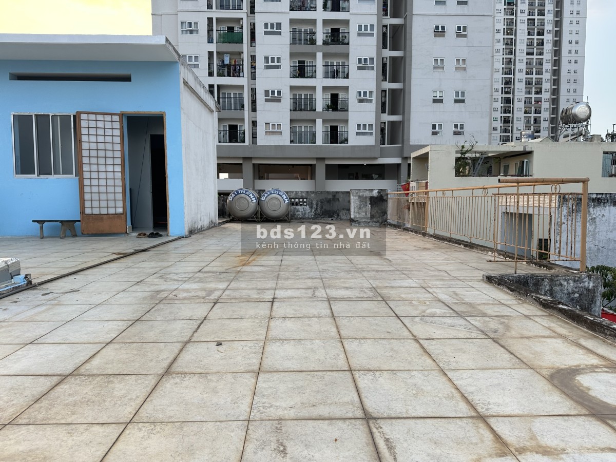 Cho thuê mặt bằng 2 sân thượng làm cafe dạng rooftop