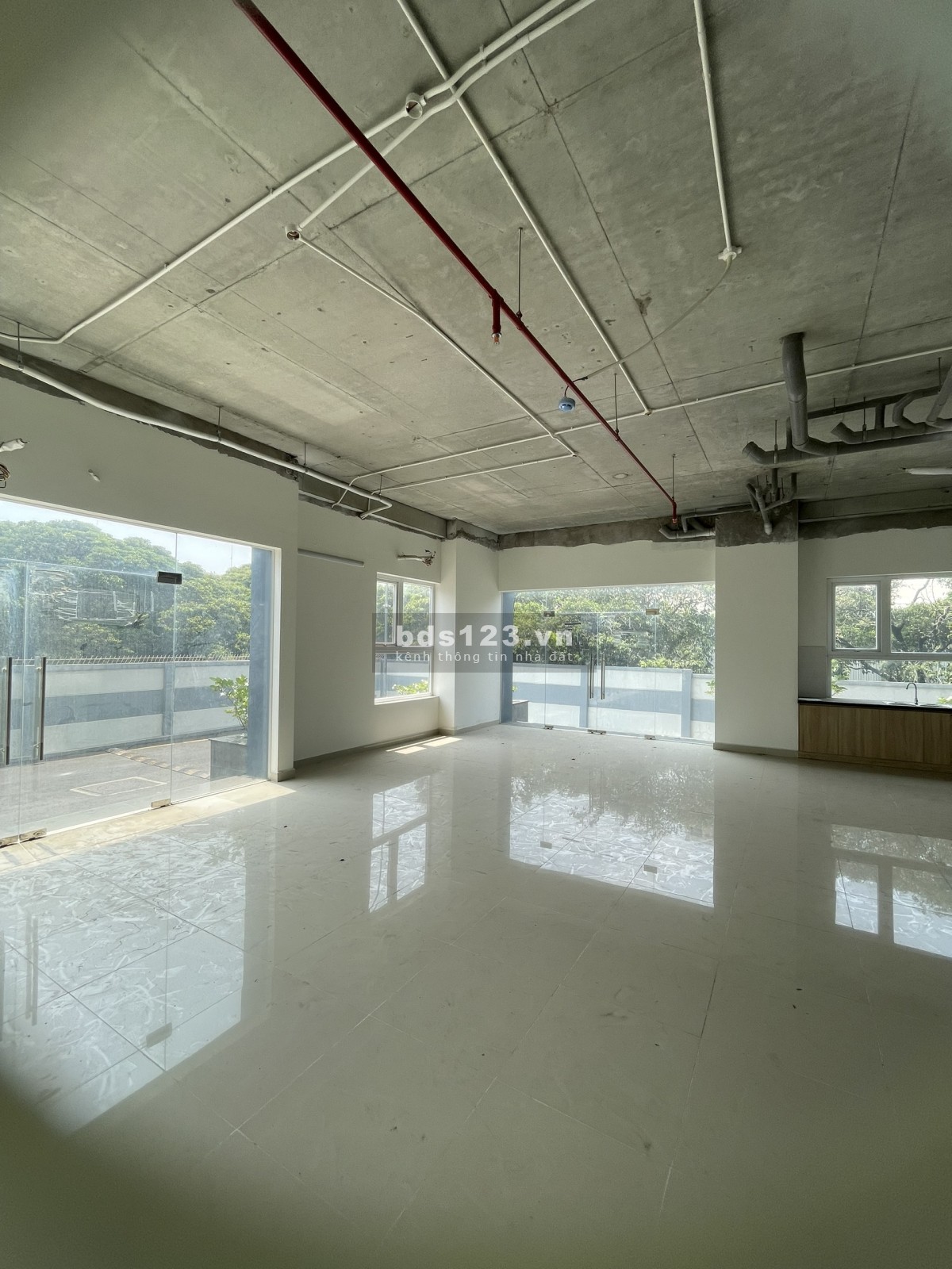 Cho thuê shophouse Saigon Gateway cho thuê chỉ từ 14tr/t mặt trước 0909482961