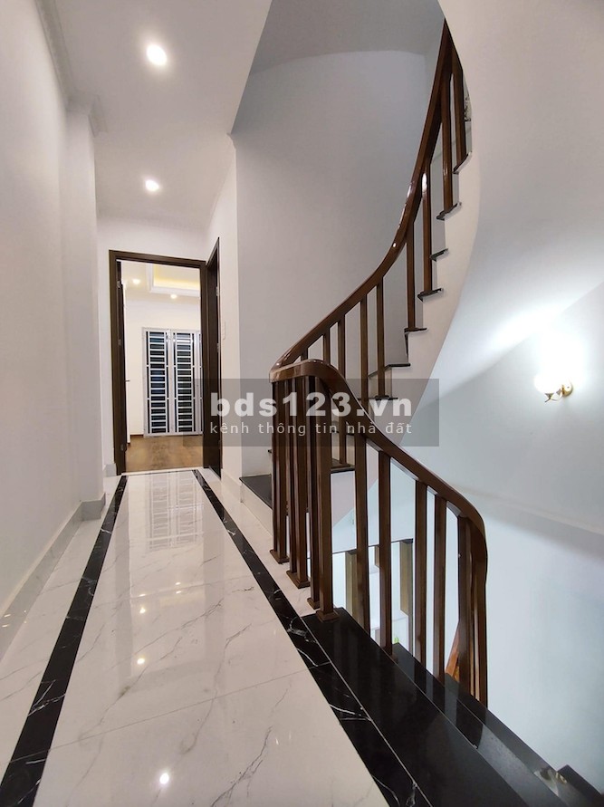 Bán nhà riêng ngõ 322 Mỹ Đình, Nam Từ Liêm, nhỉnh 3 tỷ, ngõ thông, ô tô cách 5m
