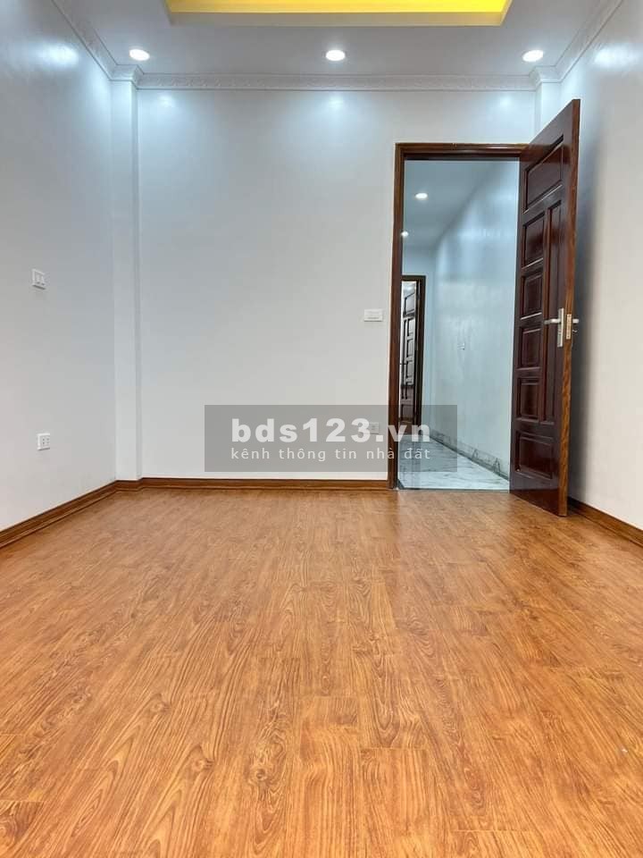 Bán nhà đẹp thang máy, kinh doanh Nguyễn An Ninh 42m, 5 tầng, mt 3.2m, giá 7 tỷ