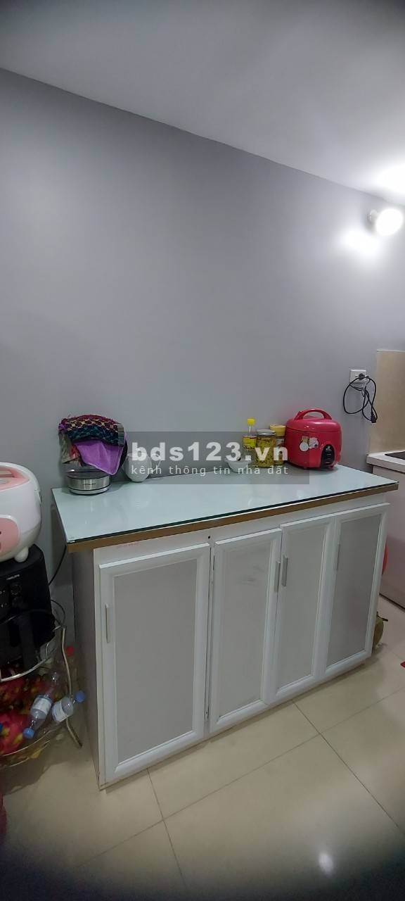Bán nhà ô tô tránh, kinh doanh mặt Phố Lụa, Vạn Phúc, Hà Đông 33m, giá chỉ 4,2 tỷ. LH 0962780005