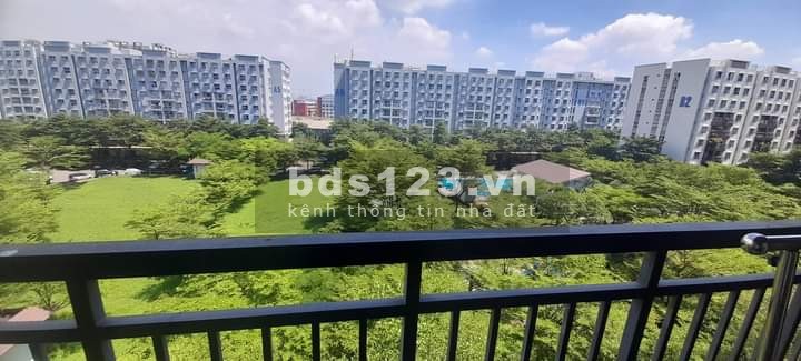Bán shophouse Bình Tân Ehome 3 - 4 tỷ -96m2 - 1 trệt 1 lầu dòng tiền 12 triệu /tháng, sổ hồng riêng