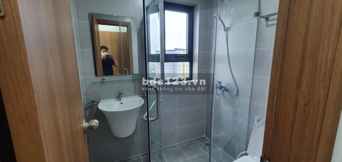Kẹt bank bán lỗ căn góc Bcons Green View 2PN 2WC DT lớn nhất 58m2 giá bán chỉ 1 tỷ750 (bao sang tên)