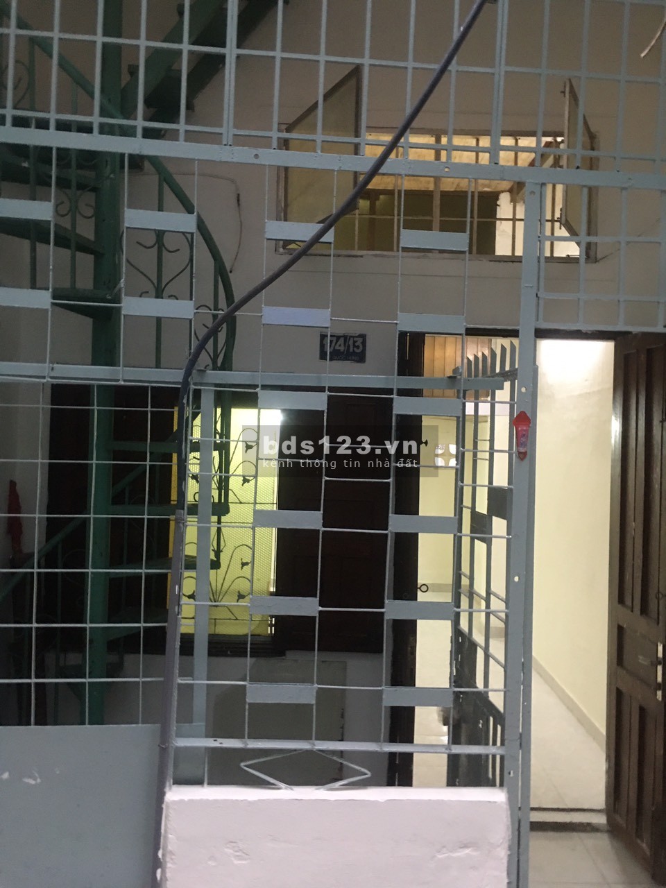 Cho thuê nhà nguyên căn 174/13 Đường Lê Quốc Hưng, Phường 13, Quận 4. Liên hệ An,dđ: 0903919500