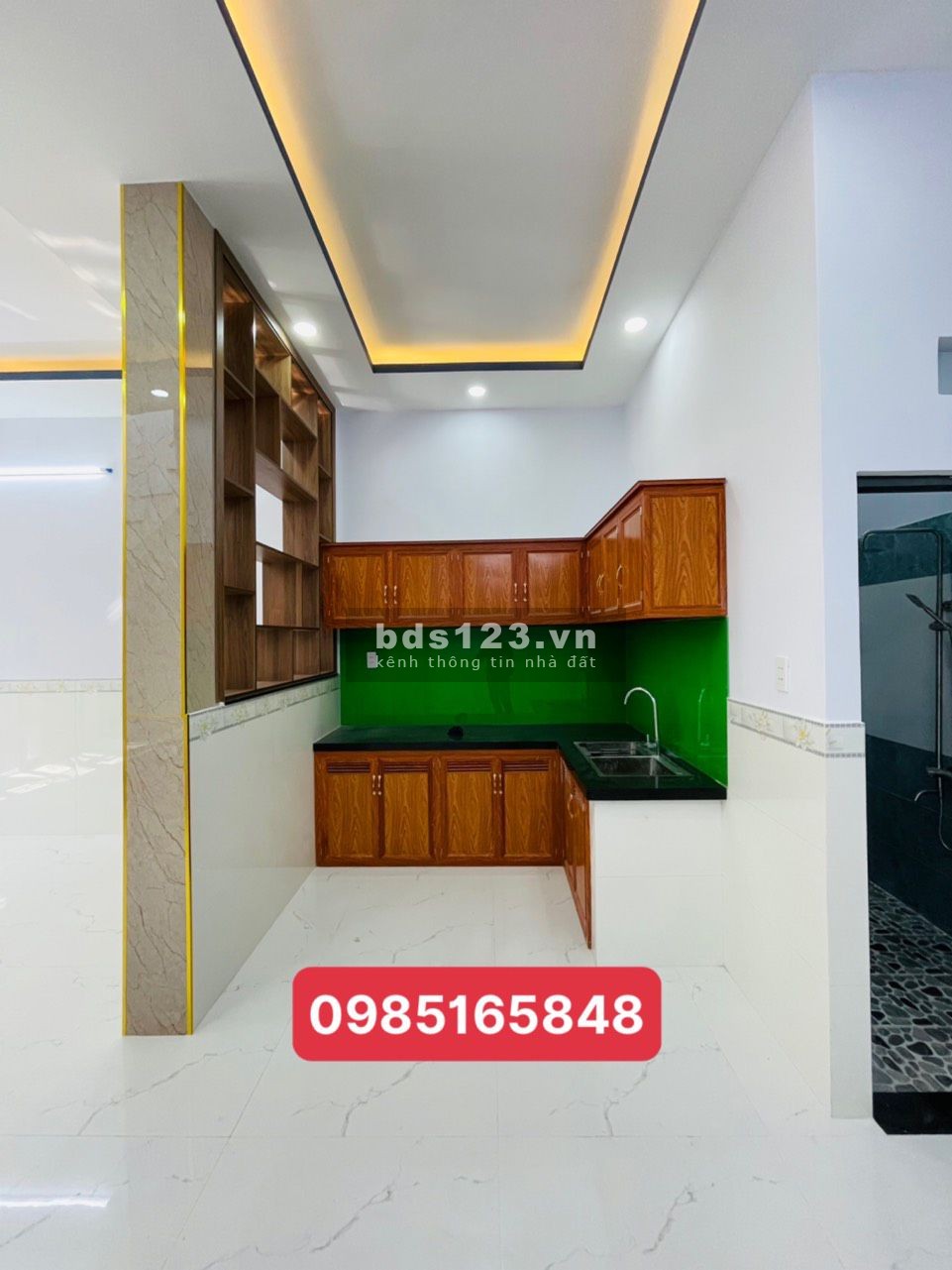 Chính chủ bán gấp nhà mới xây 2 PN 1 Lầu 1 trệt đường Vũng Việt, Dĩ An, Bình Dương