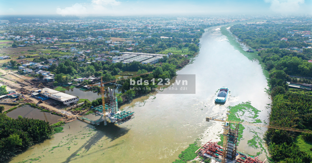Bán nhà phố Tân An , Long An , 64m2 - Giá 1,7 tỷ/ căn