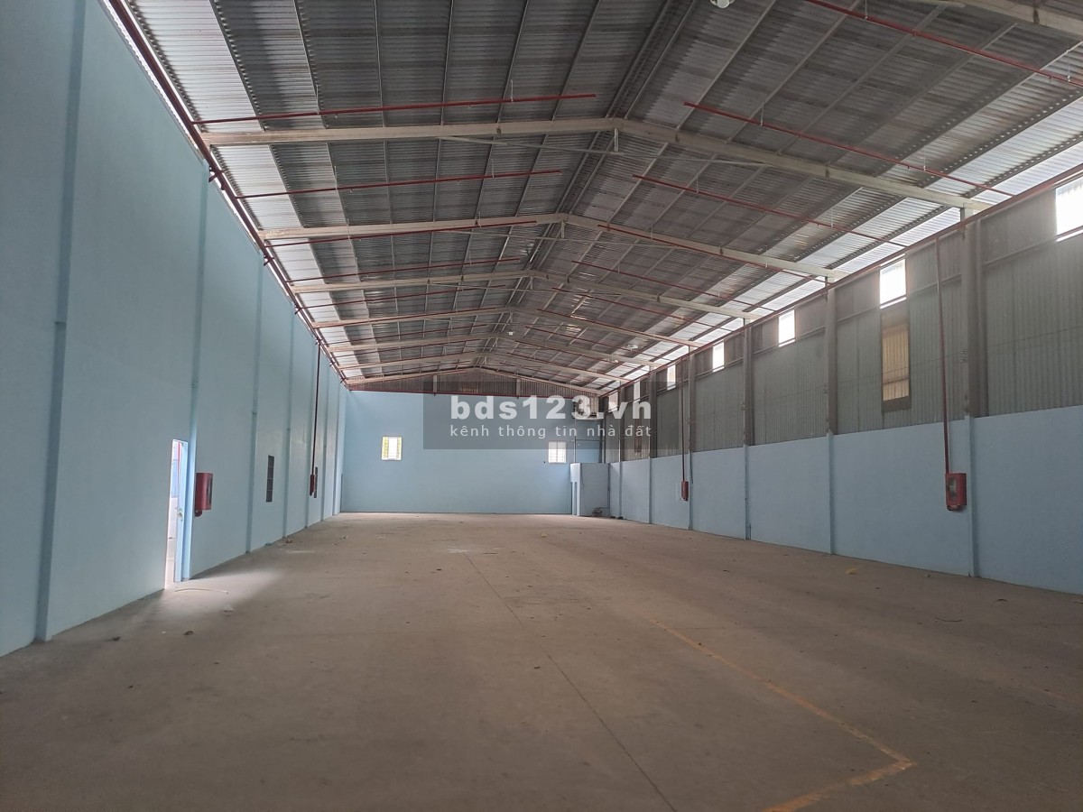 Cần cho thuê kho xưởng tại Tân Uyên Bình Dương từ 500m2-1000m2....3hecta giá rẻ