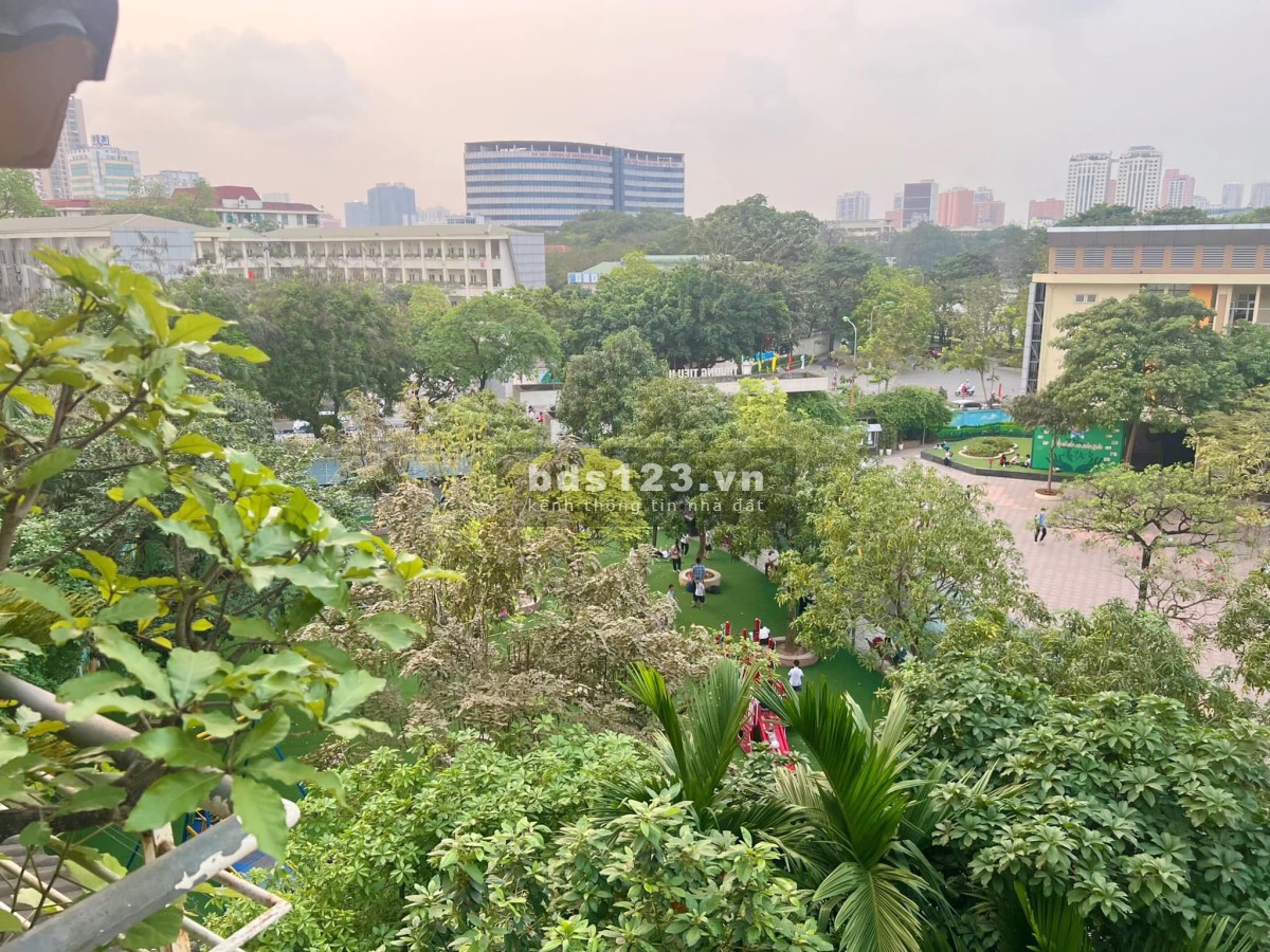 Bán nhà phố Nguyễn Văn Huyên, Cầu Giấy. Dt 85m, 4T, MT 6m, 25,5 Tỷ. Ô tô tránh, Văn Phòng, Ở Sướng