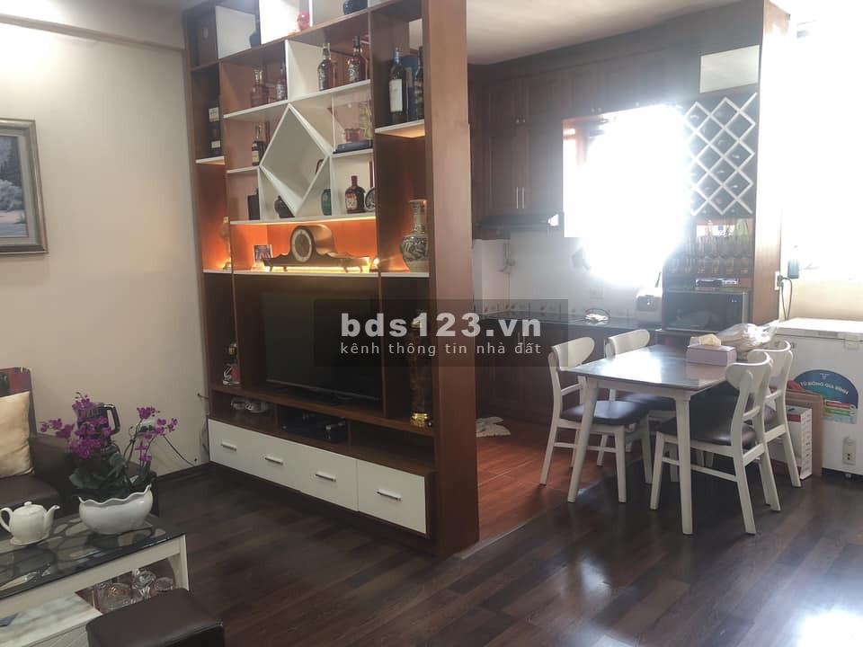 Bán chung cư Nam Trung Yên,Cầu Giấy 65m2 full đồ đẹp như hình 2 ngủ 2,58 tỷ