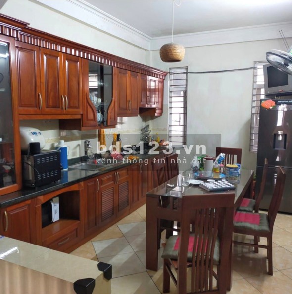 Bán nhanh nhà ngõ oto, kinh doanh tốt, phố Vũ Xuân Thiều - Long Biên, diện tích 41m2, giá 4,5 tỷ