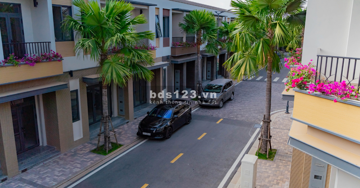Bán nhà phố Tân An , Long An , 64m2 - Giá 1,7 tỷ/ căn