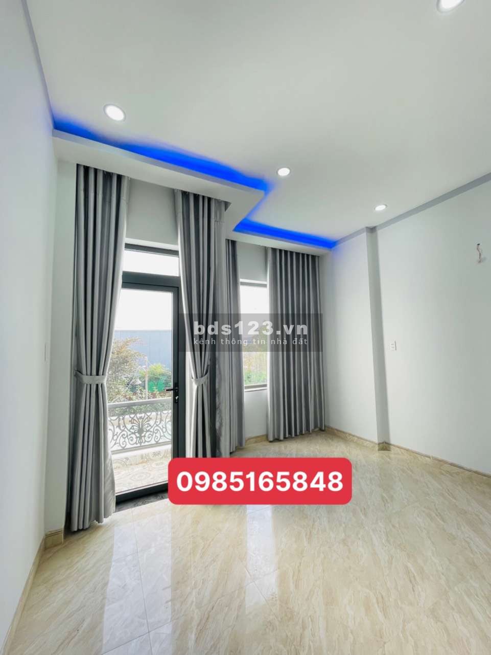Cần bán nhà 2 lầu 1 trệt ngay bệnh viện Dĩ An, hẻm ô tô thoải mái