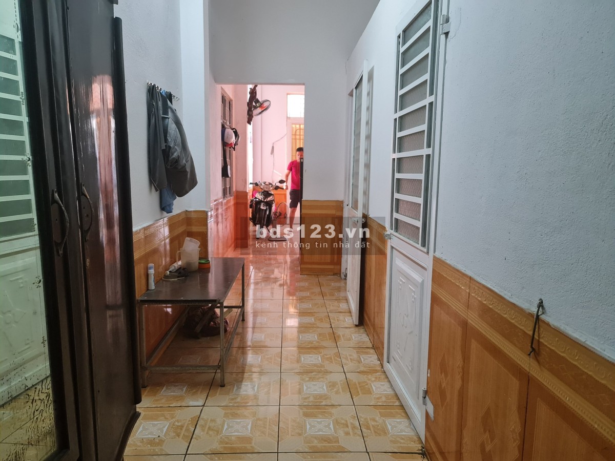 Chủ giảm sốc, bán nhà giá chỉ 3 tỷ, có ngay nhà 2 tầng ngay đầu kiệt ô tô Thái Thị Bôi, 90m2
