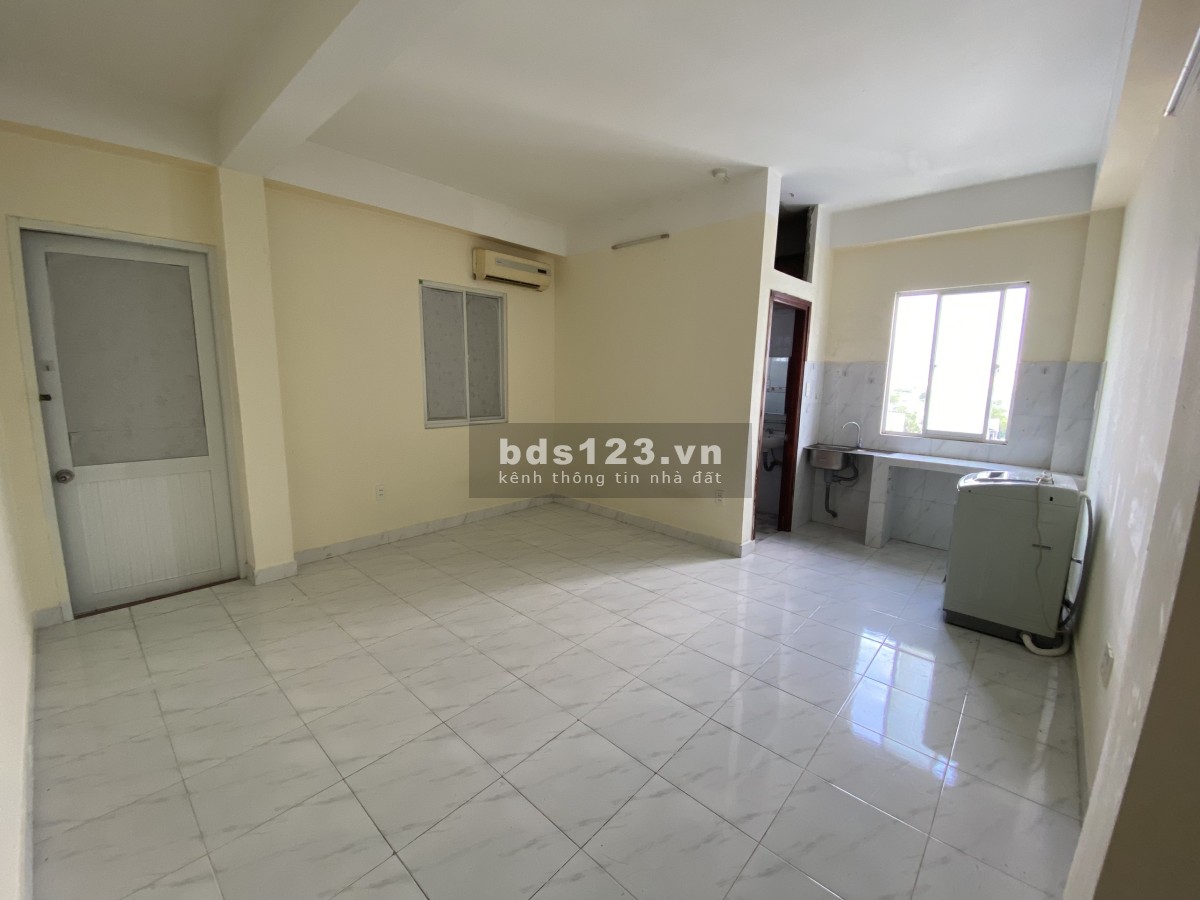 Cho thuê phòng trọ giá rẻ 20m2 Nguyễn Văn Linh Q7