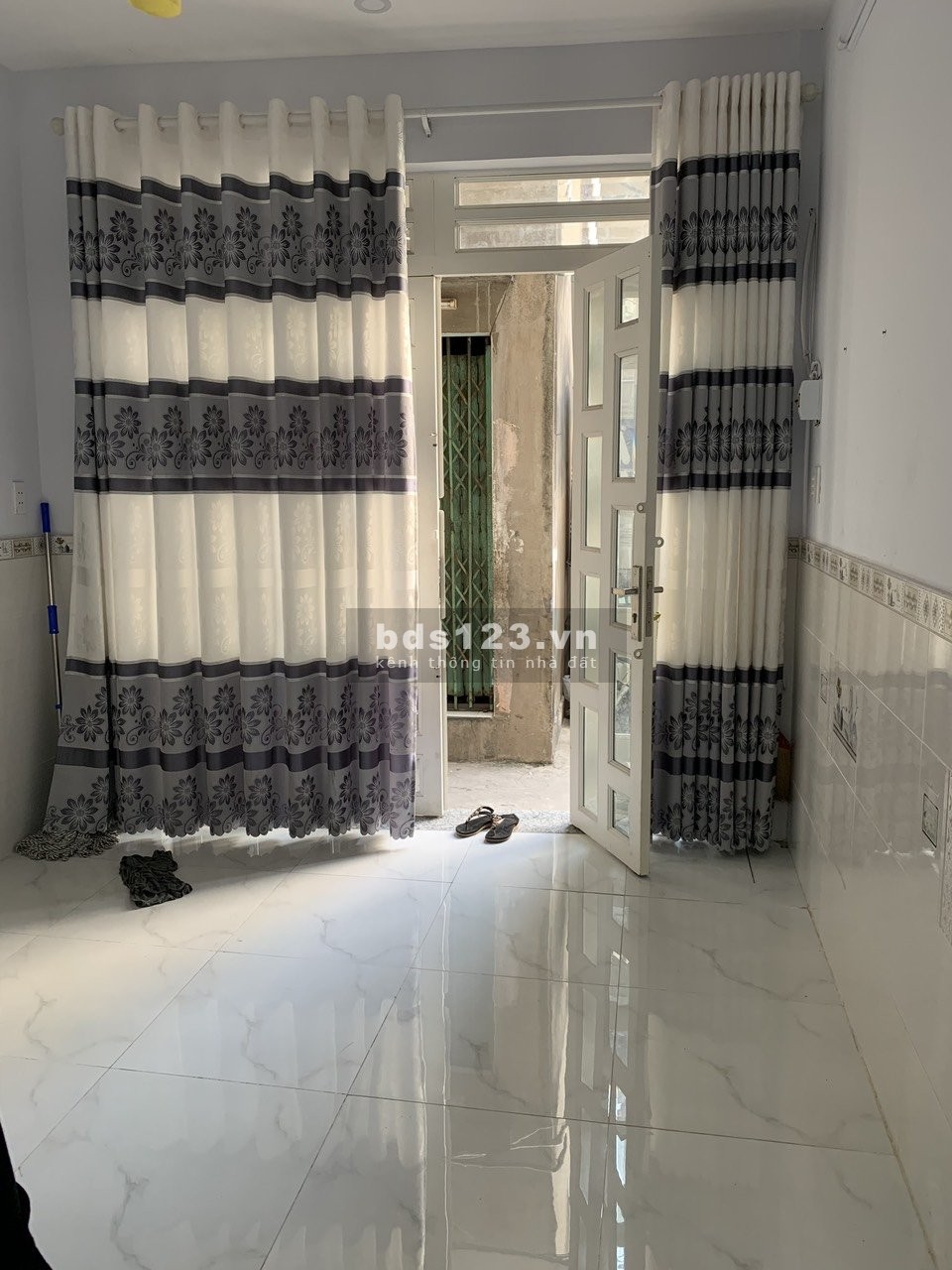 Cho thuê nhà 1 trệt 1 lầu hẻm 1041// Trần Xuân Soạn Q7