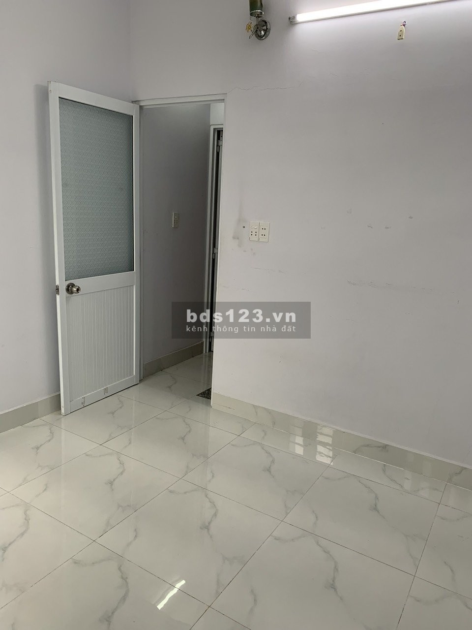 Cho thuê nhà 1 trệt 1 lầu hẻm 1041// Trần Xuân Soạn Q7