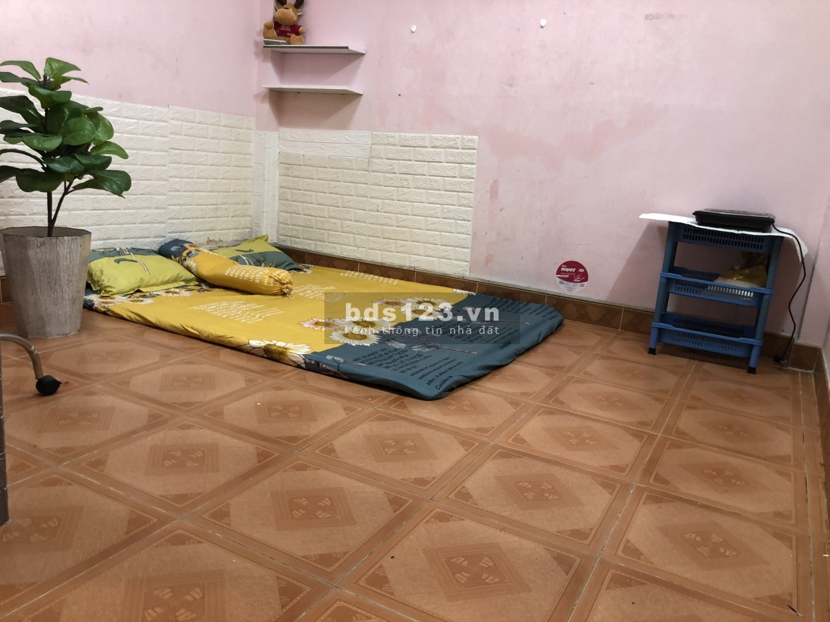 Cho thuê phòng trọ 18m2 Hồ Văn Huê, Phú Nhuận có nội thất giờ tự do 3tr
