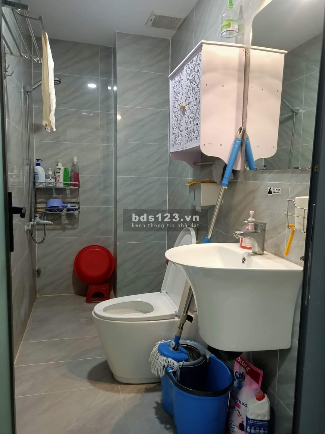 Bán nhà mới 3 tầng, đường ô tô hơn 5m. Gần Aeon Tân Phú, 4.2 tỷ