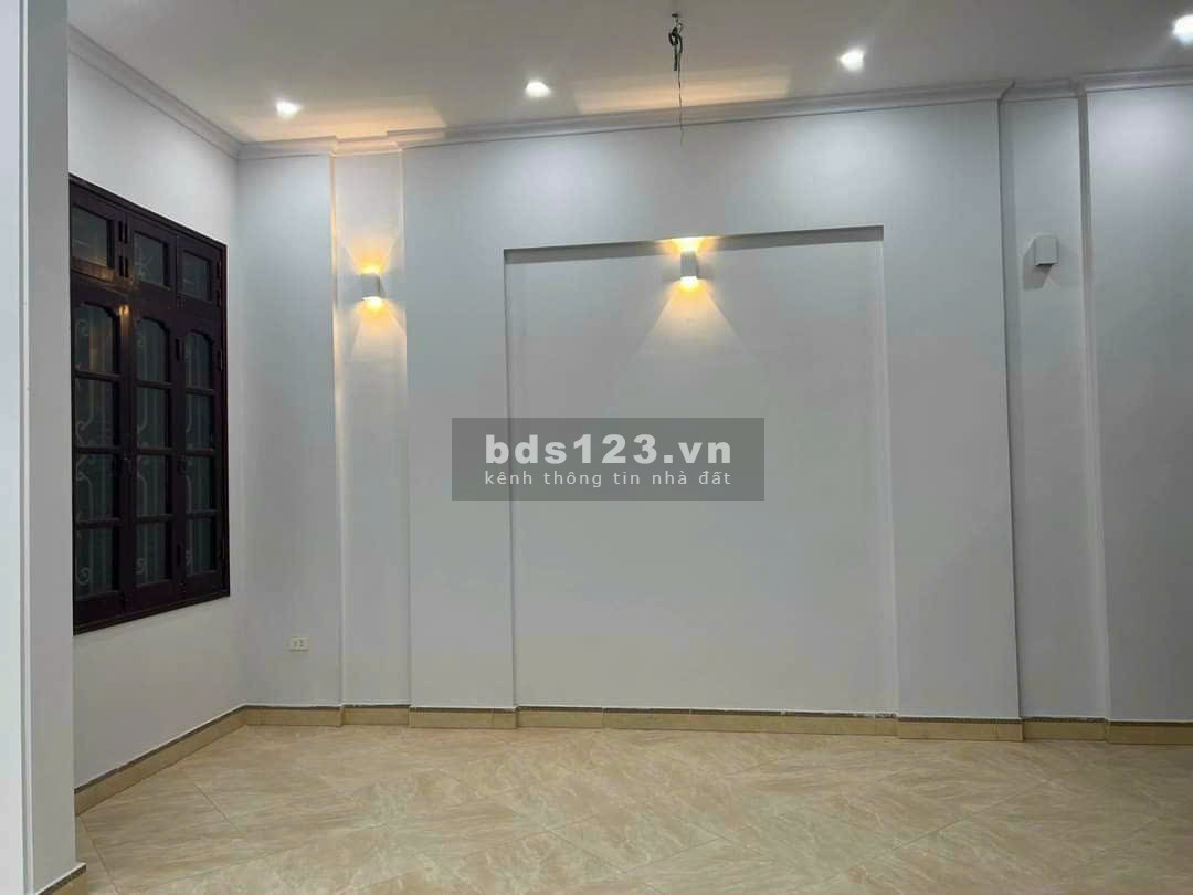 Bán nhà phân lô ngõ 191 Thạch Bàn chủ đầu tư mới xây