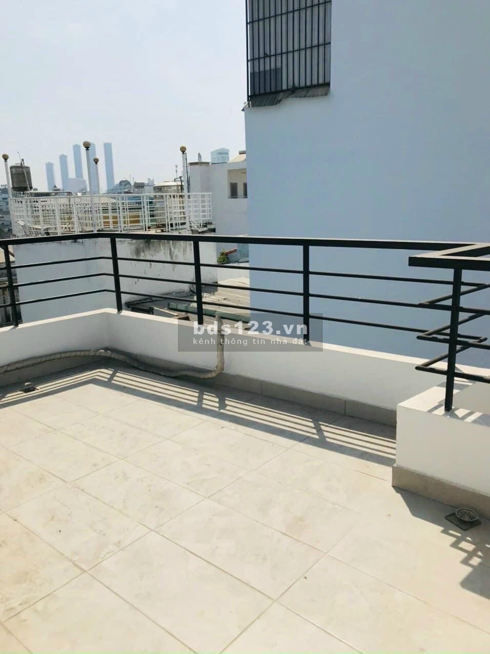 Chính chủ ngộp bank cần bán nhà Vũ Tùng - Bình Thạnh,gần Cầu Bông , 33M2,giá chỉ 3.45 TỶ