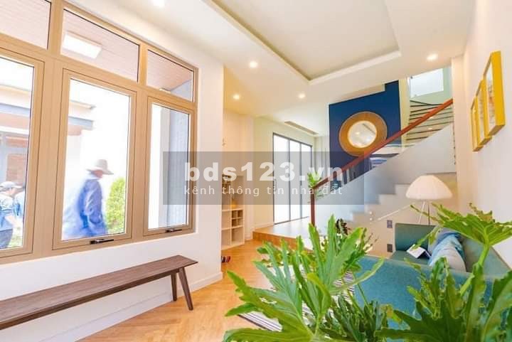 Nhà phố Taka Garden Riverside Homes ven sông vàm cỏ tây ,SHR , 130m , 1,9 tỷ/căn