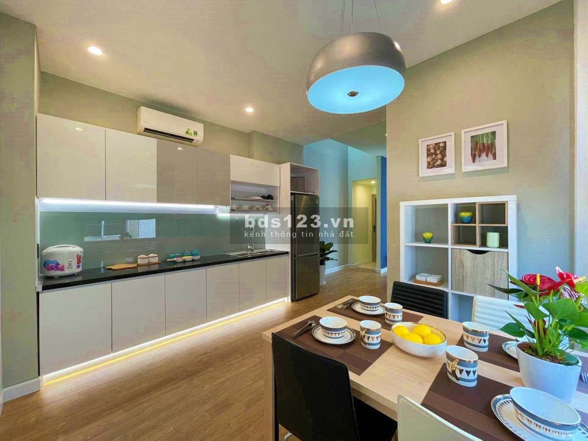 Nhà phố Taka Garden Riverside Homes ven sông vàm cỏ tây ,SHR , 130m , 1,9 tỷ/căn