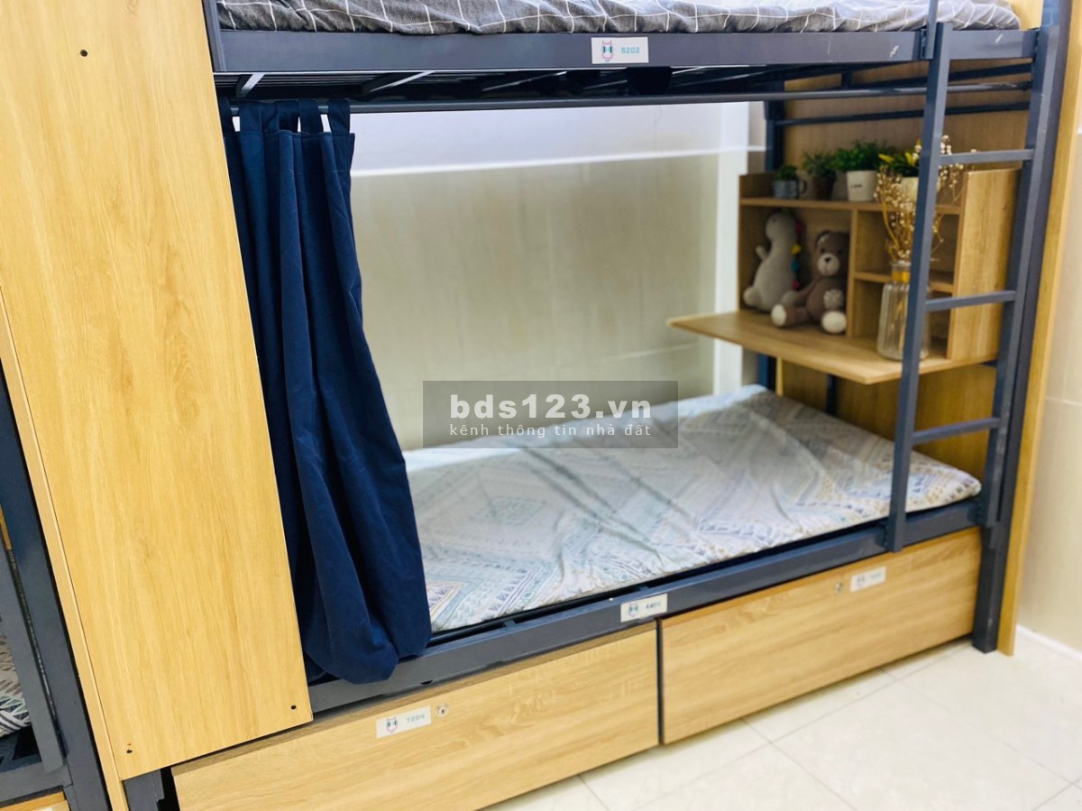 Ký túc xá Bình Thạnh - Đường Nguyễn Thượng Hiền phòng 4-6 chỉ 1tr700k