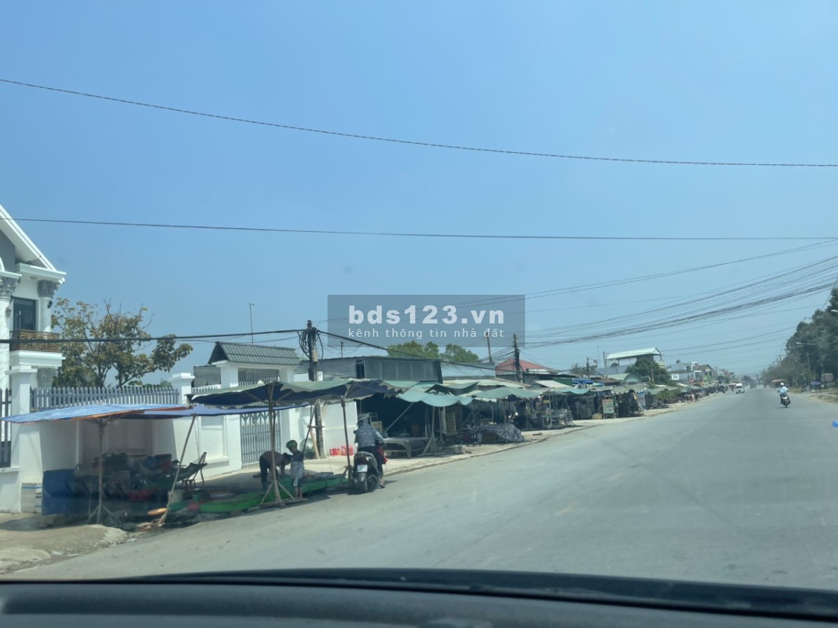 Bán đất ngay QL22 Thị Xã Trảng Bàng Tây Ninh giá 699tr SHR