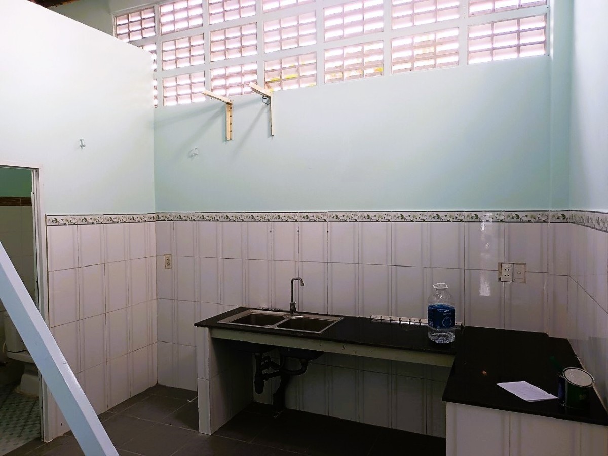 Cho thuê nhà 1T1L 2PN hẻm 8m dường 36 Linh Đông