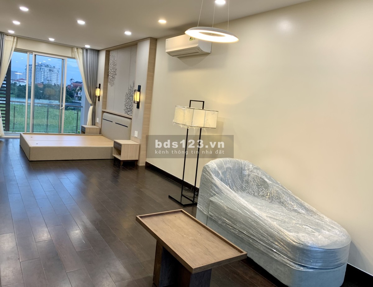 Cho thuê nhà phố Palm Residence nội thất nhìn là mê, giá khỏi phải chê