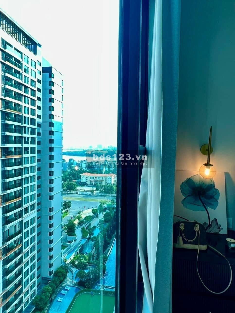Cho thuê 2 phòng ngủ Feliz En Vista full NT, chỉ 25tr bao phí - Đang trống - 0945 822 716 - Mr Tuấn