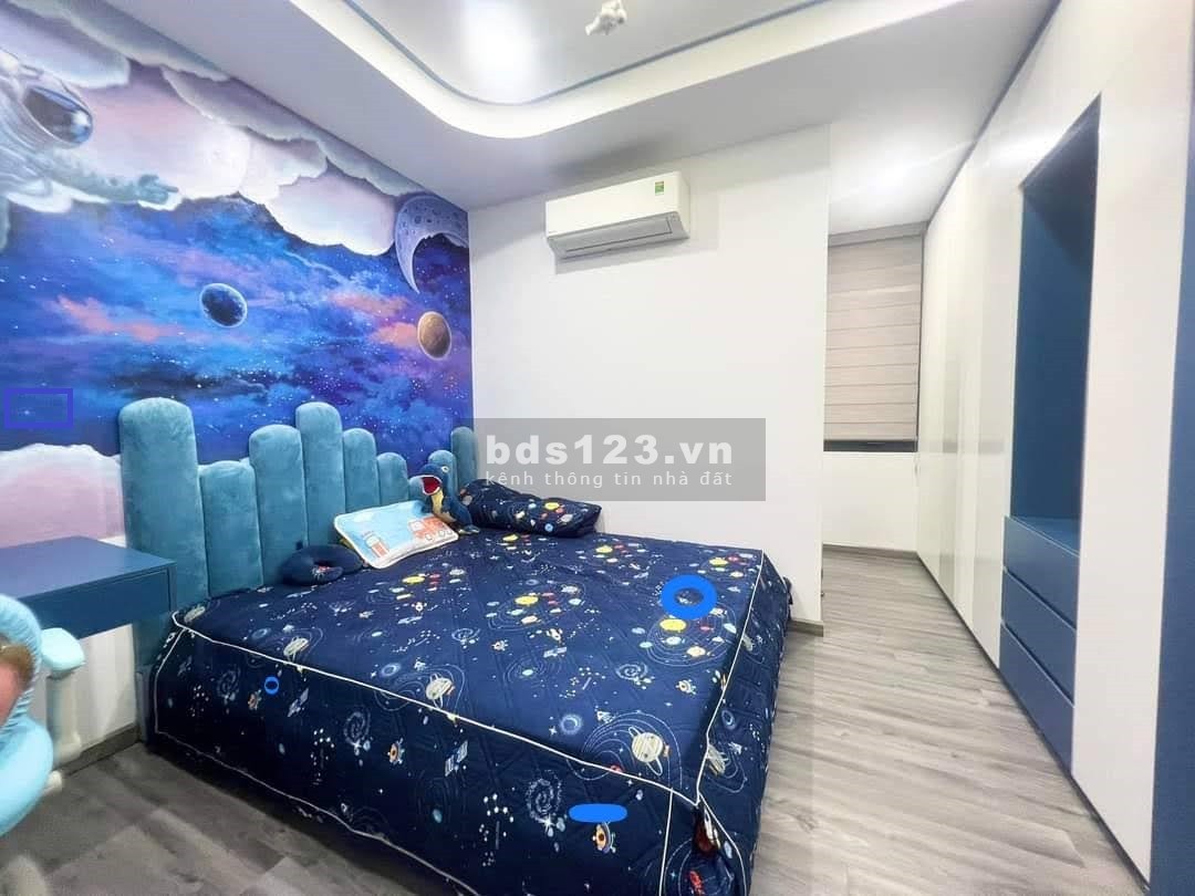 Bán nhà 5 tầng Phúc Đồng 2,9 tỷ cực đẹp 45 m2 , ô tô đỗ cổng