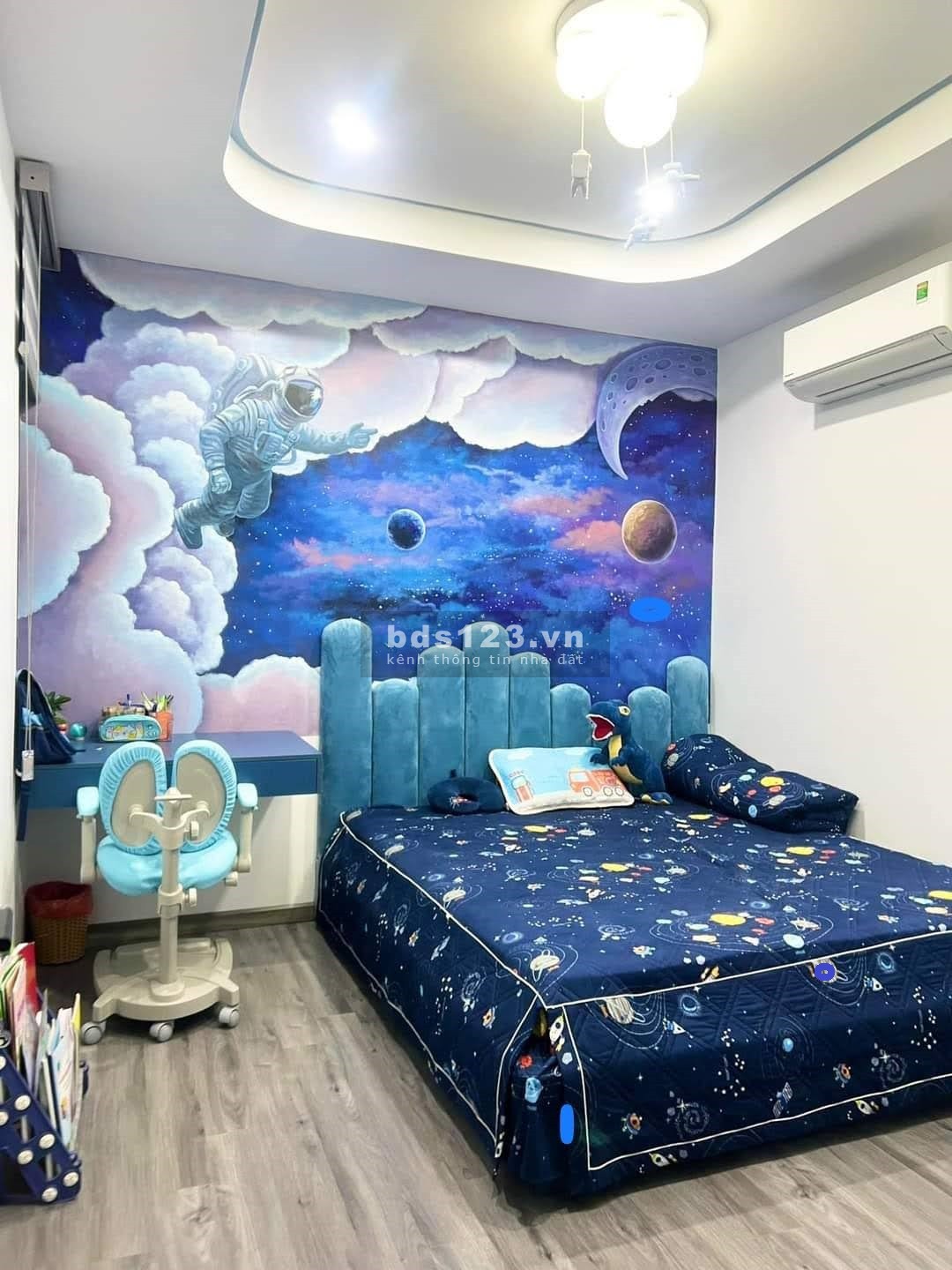 Bán nhà 5 tầng Phúc Đồng 2,9 tỷ cực đẹp 45 m2 , ô tô đỗ cổng