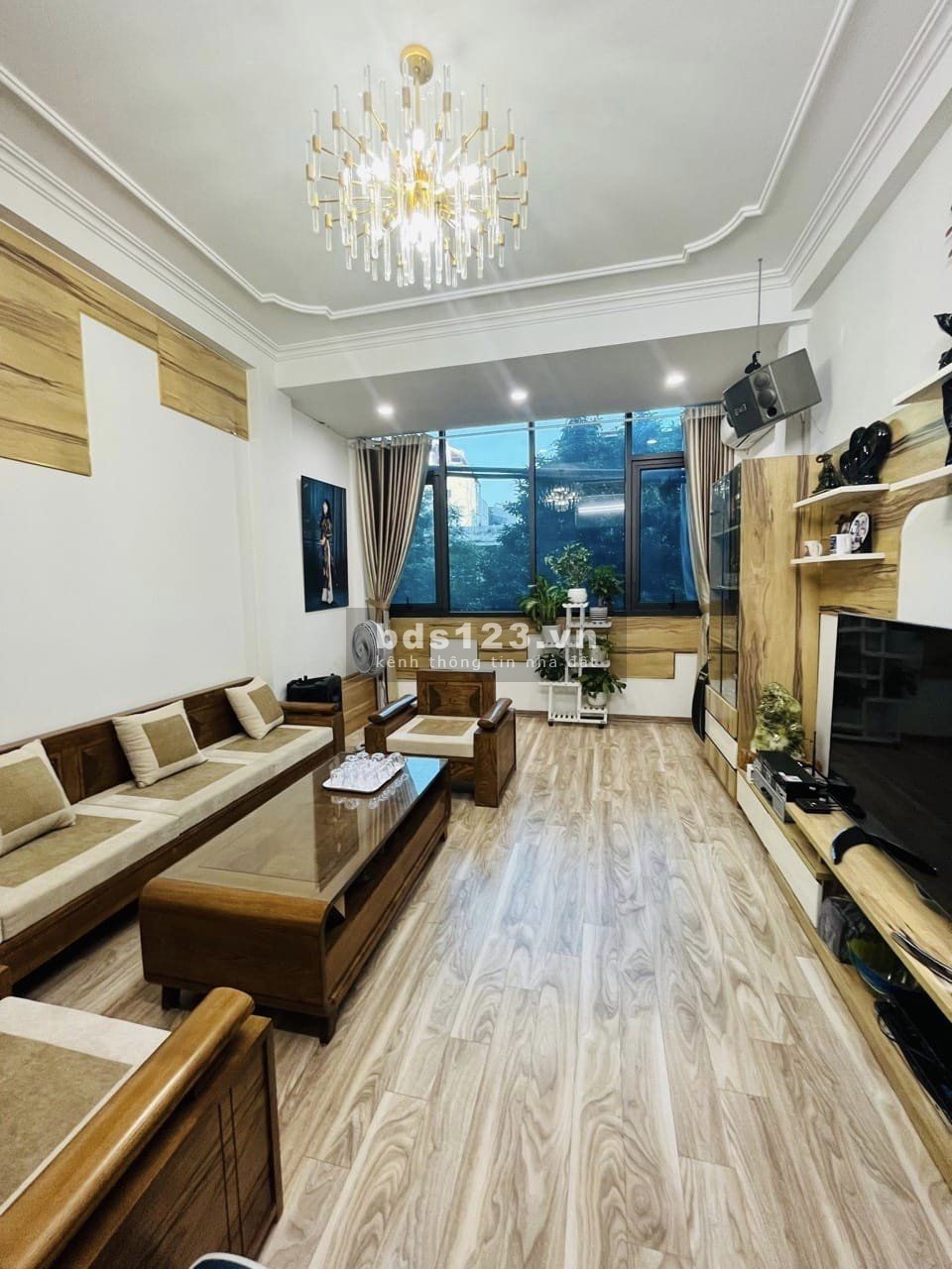 Bán nhà trung tâm nhộn nhịp bậc nhất Đống Đa – ba bước ra phố - 6 tầng thang máy gara oto