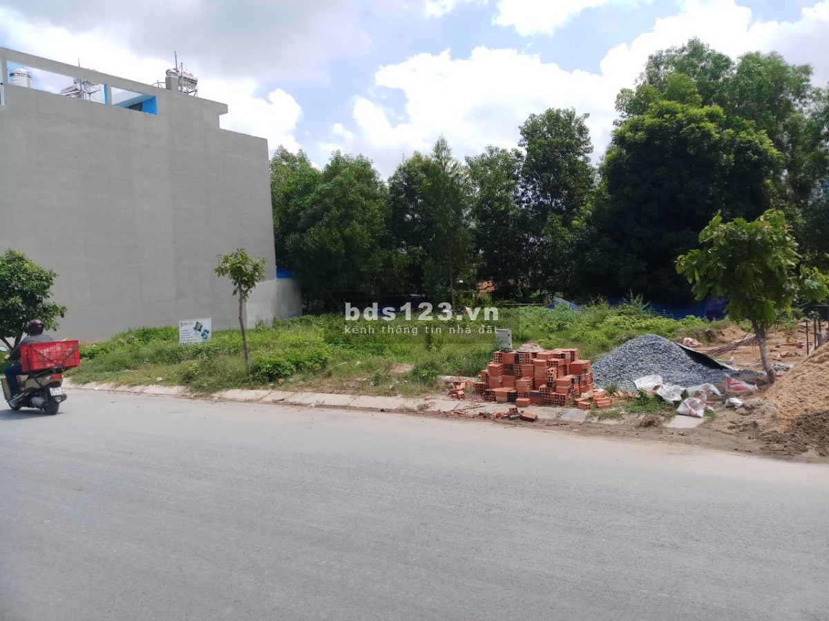 Cắt lỗ 30%, chủ đầu tư liên kết VIB thanh lý 20 nền nhà phố ở Trần Văn Giàu , cách BX Miền Tây 15p