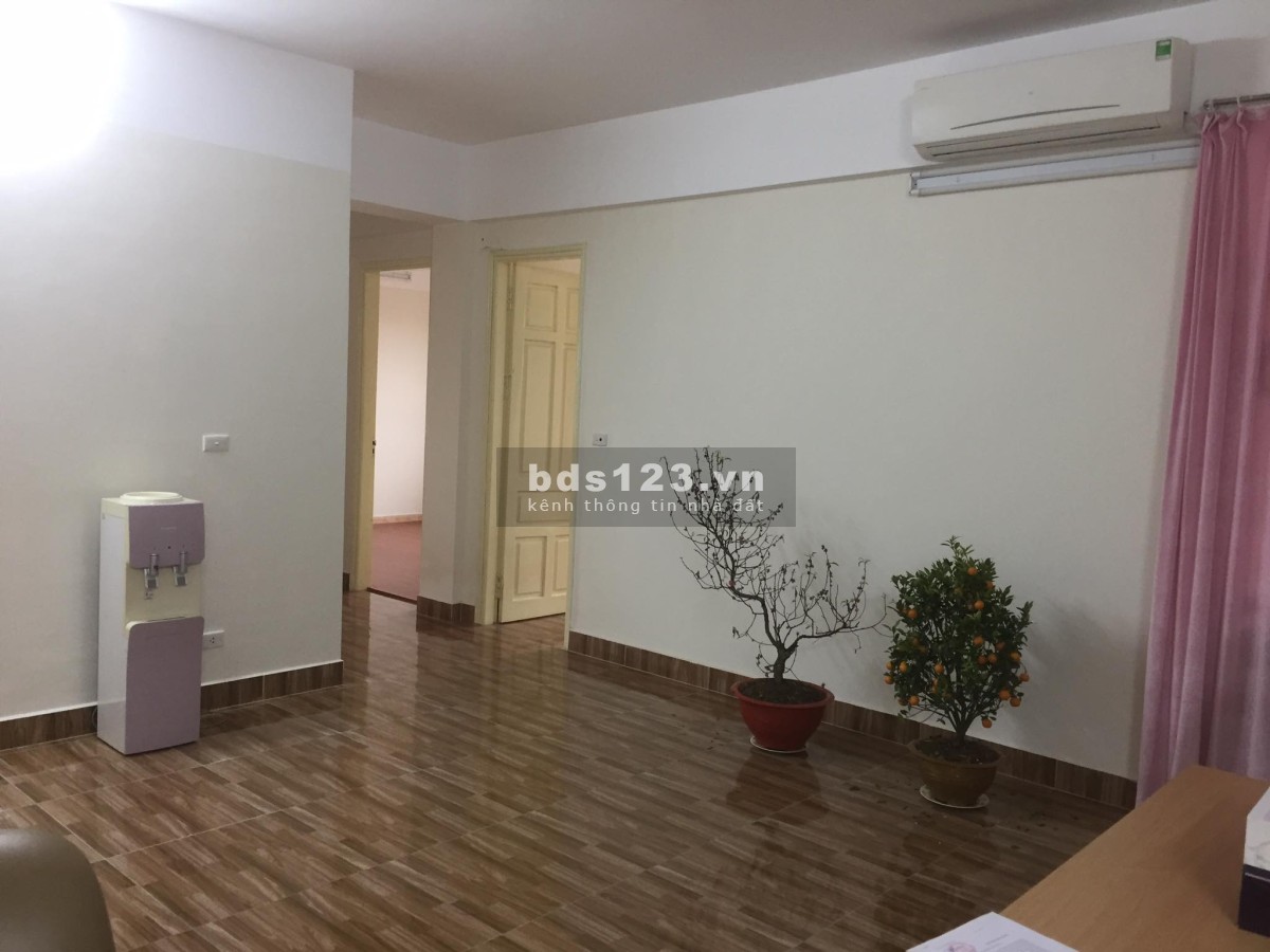Cho thuê căn hộ 126m2 nhà HH2, phố Dương Đình Nghệ, Yên Hòa, Cầu Giấy