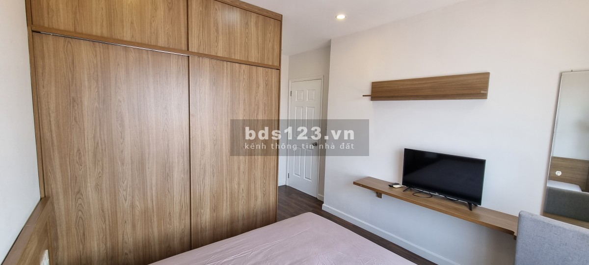Cho thuê căn hộ Sunrise City Central, 2pn, 2wc, 76m2 - 15.5 triệu/tháng