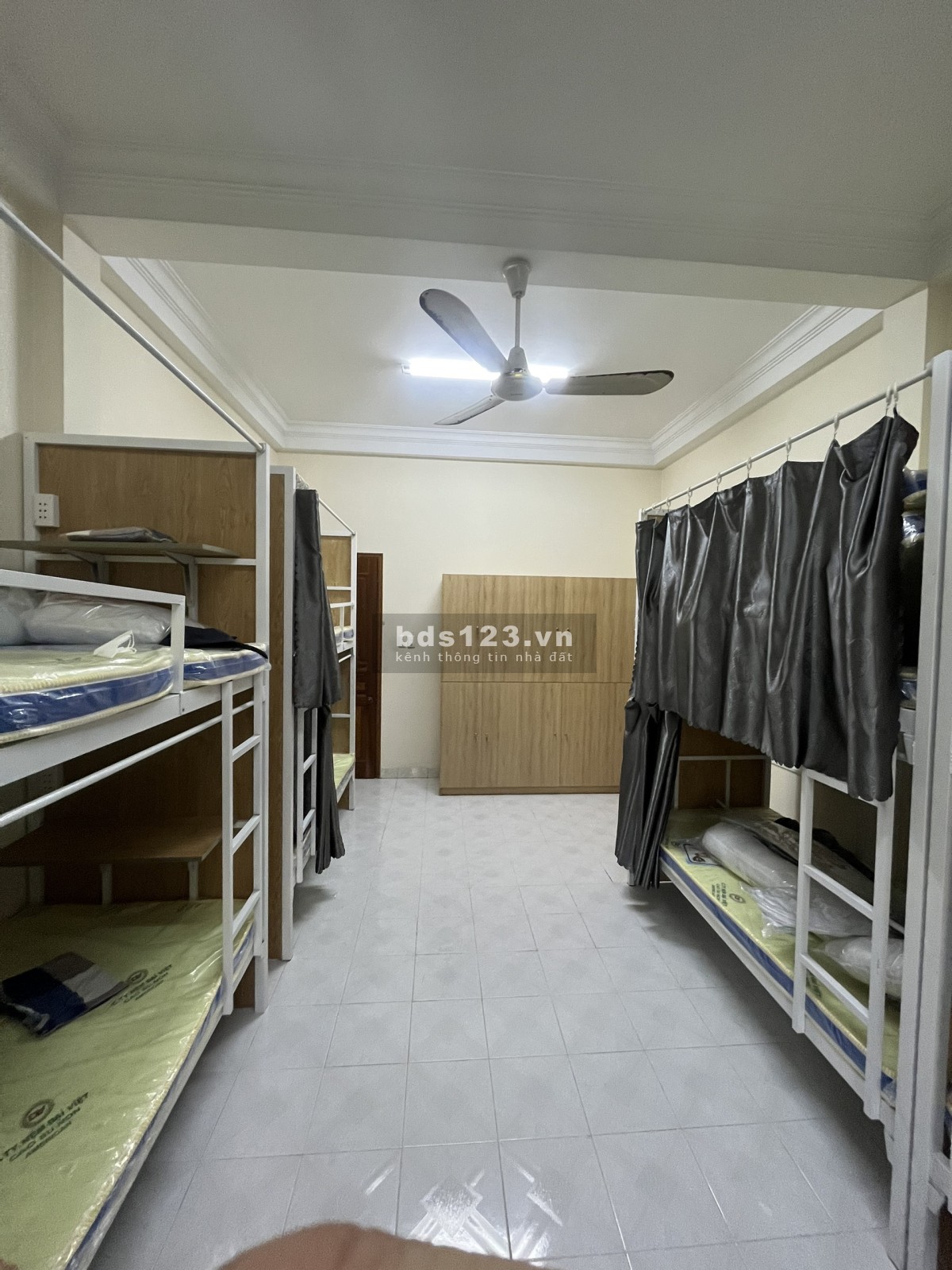 Ký túc xá Bình Thạnh Sleepbox bình thạnh mới tinh ngay sau lưng ĐH HUTECH