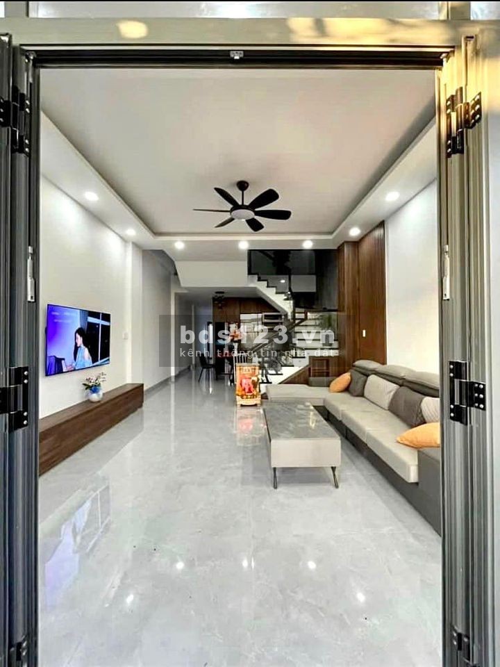 Tổng giảm 1,2 tỷ cần bán gấp nhà Phạm Viết Chánh, P19, Bình Thạnh