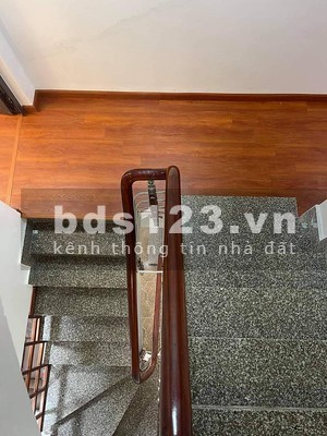 Gấp: Bán nhà giá siêu rẻ, hơn 2,5 tỷ có ngay nhà 2 tầng kiệt ô tô Điện Biên Phủ, DT khủng gần 100m2